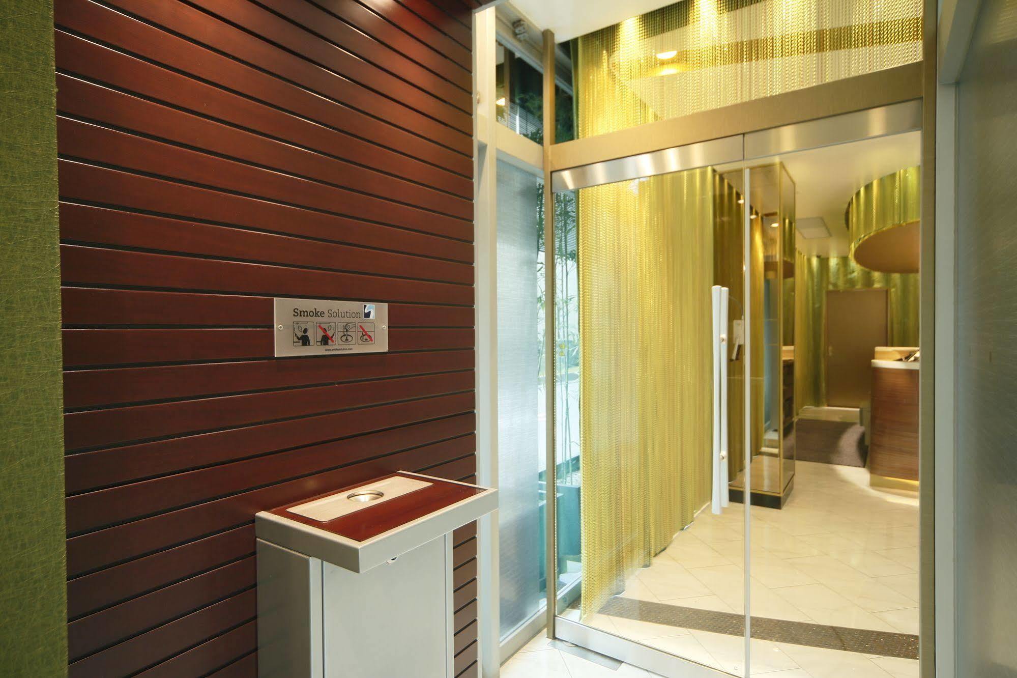 โรงแรม ทาวเวอร์ แอนเน็กซ์ 4*